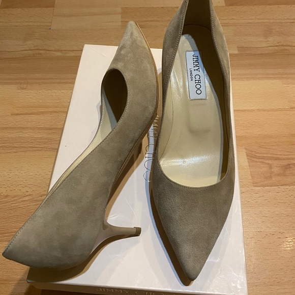 Jimmy Choo Shoes - Jimmy Choo pump suede beige heels size 38